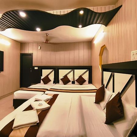 Hotel Pardesi Haridwār Zewnętrze zdjęcie
