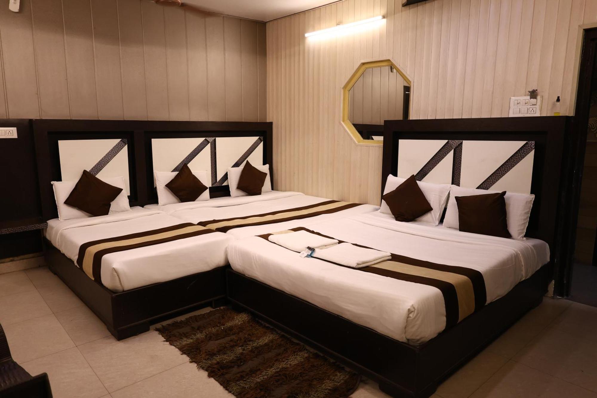 Hotel Pardesi Haridwār Zewnętrze zdjęcie