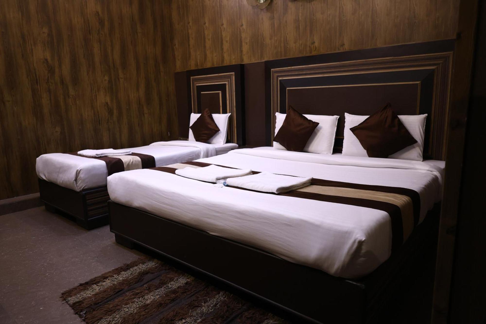 Hotel Pardesi Haridwār Zewnętrze zdjęcie