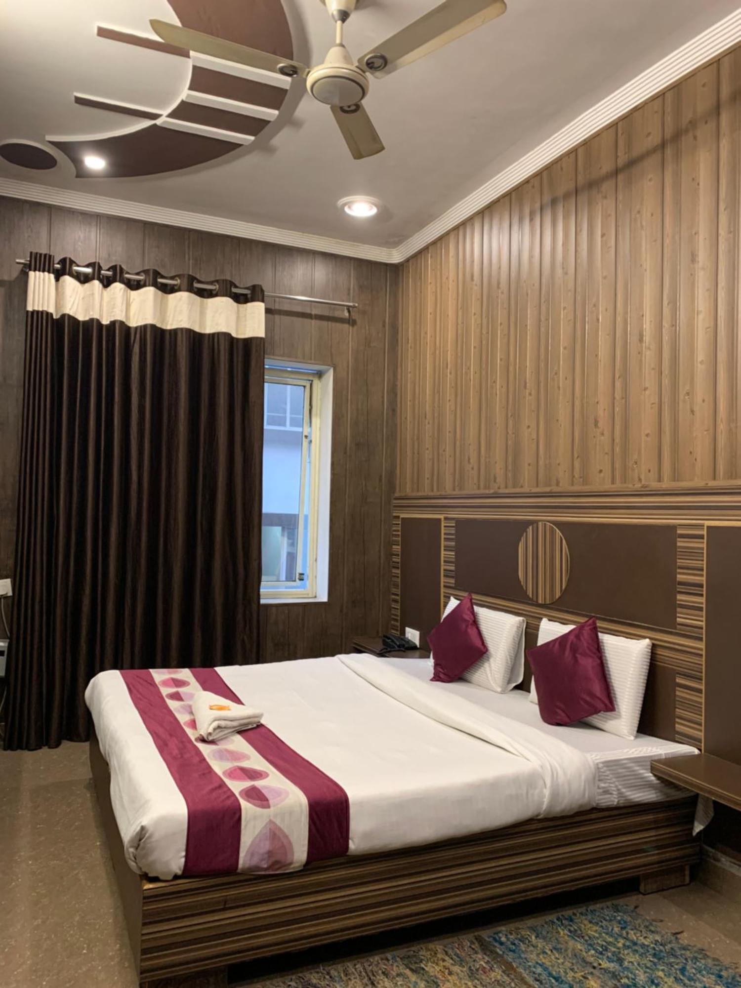 Hotel Pardesi Haridwār Zewnętrze zdjęcie