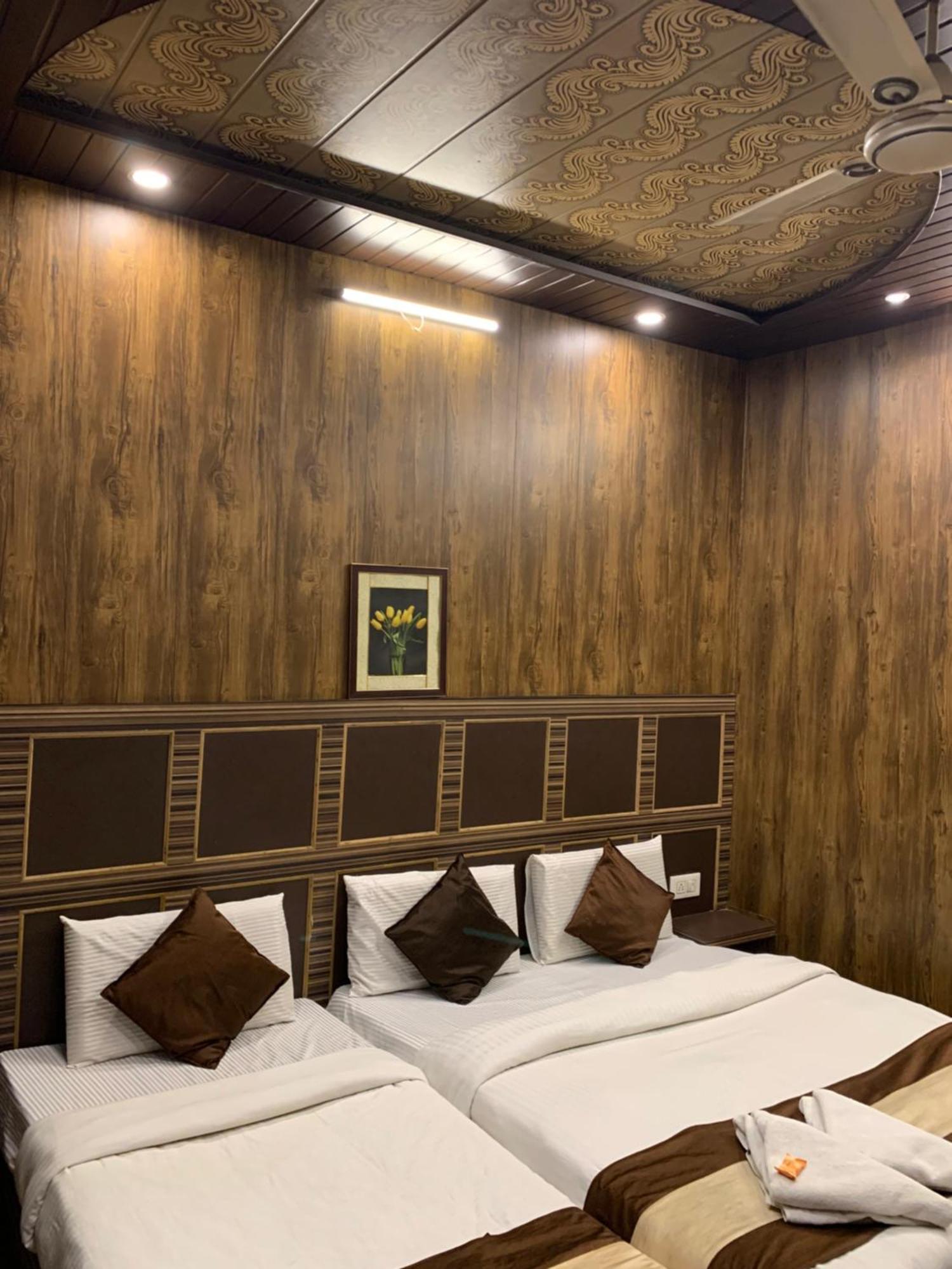 Hotel Pardesi Haridwār Zewnętrze zdjęcie