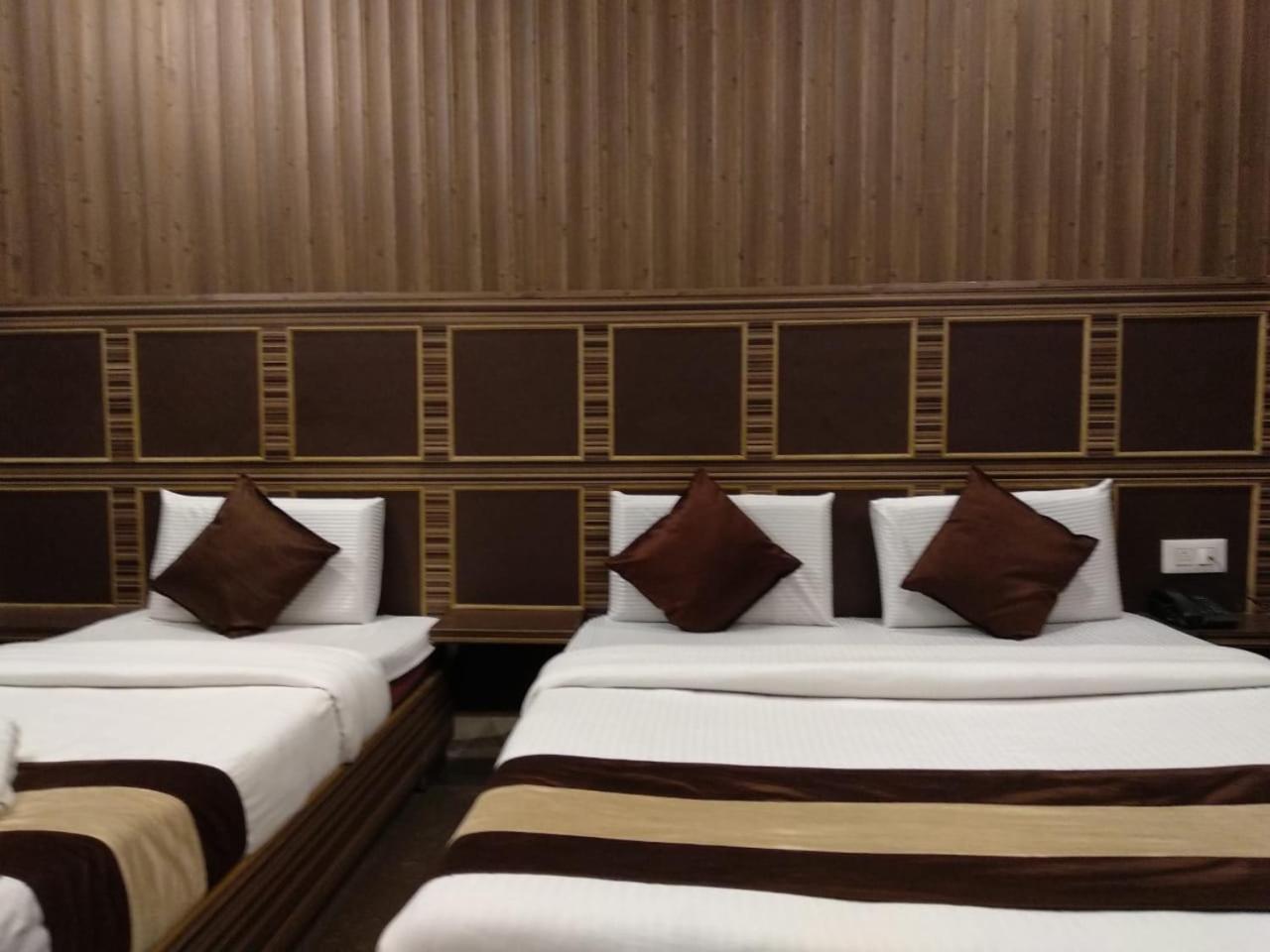 Hotel Pardesi Haridwār Zewnętrze zdjęcie