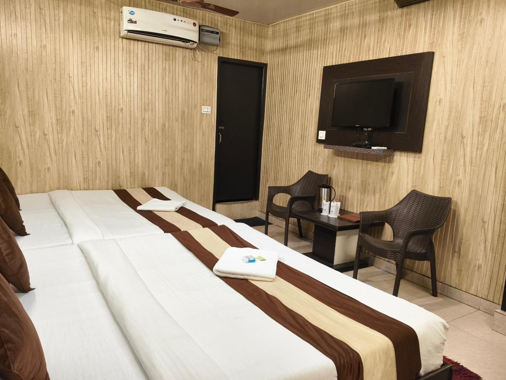 Hotel Pardesi Haridwār Zewnętrze zdjęcie