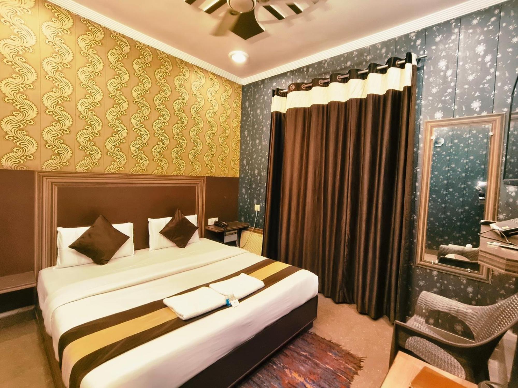 Hotel Pardesi Haridwār Zewnętrze zdjęcie