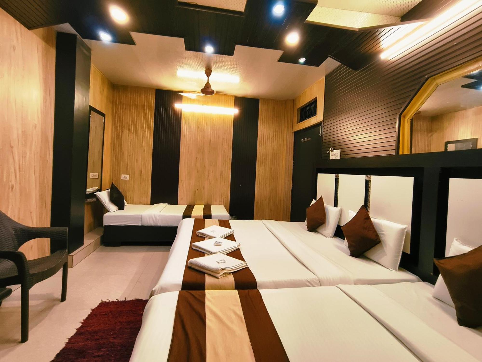 Hotel Pardesi Haridwār Zewnętrze zdjęcie
