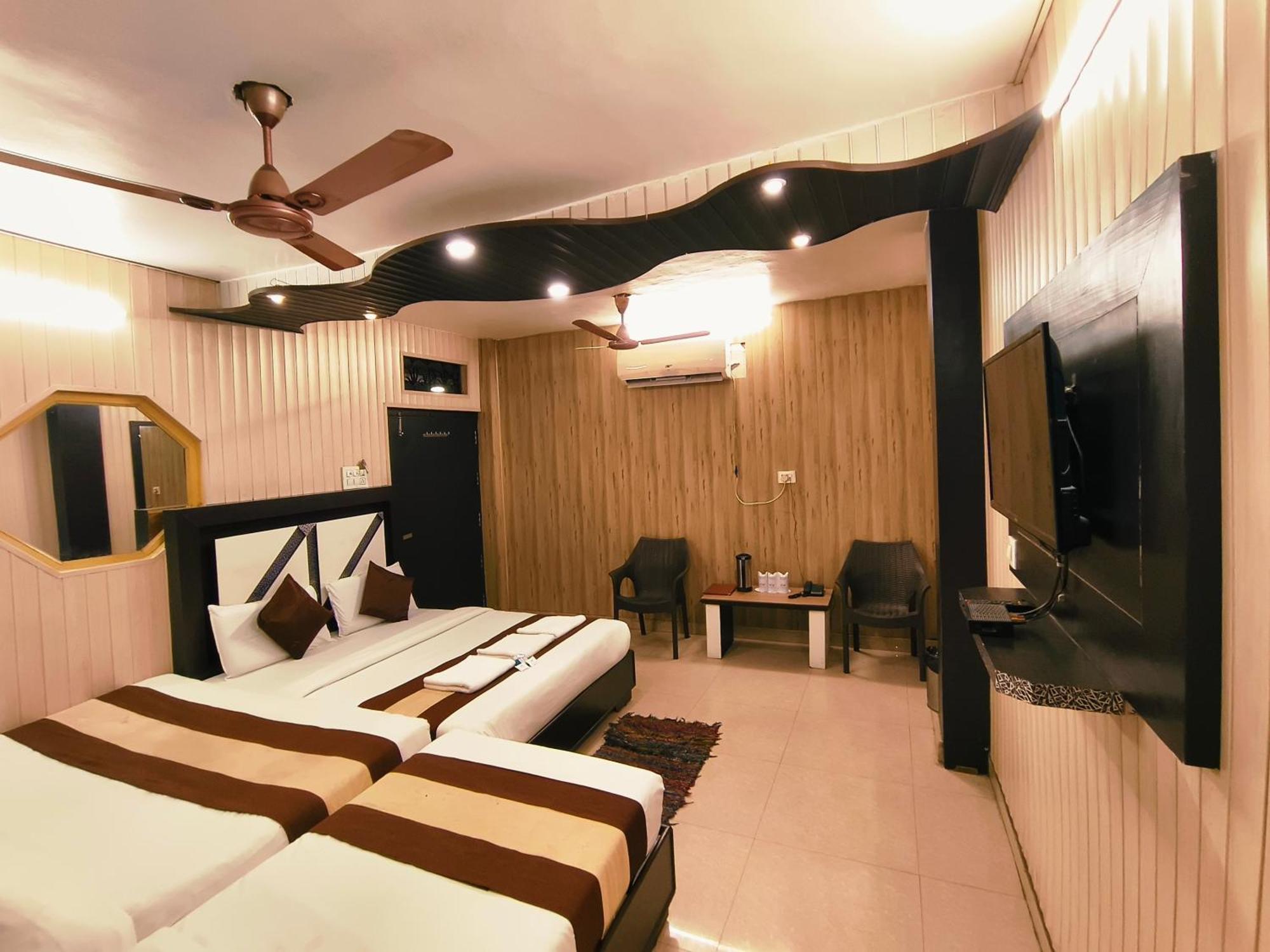 Hotel Pardesi Haridwār Zewnętrze zdjęcie